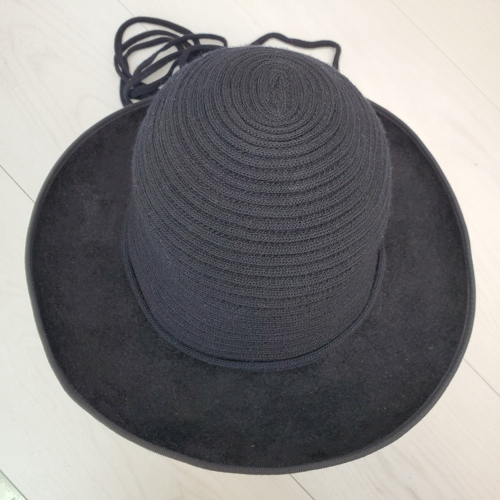 Helen Kaminski Australia Black Wide Brim‎ Hat w/ Cord 21" Quiet Luxury Boho Chic